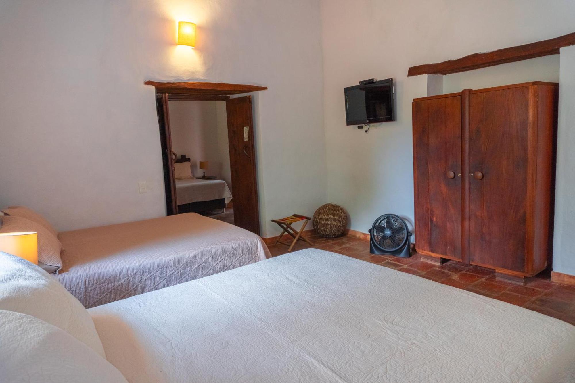 Hotel Hacienda Macedonia Barichara Bagian luar foto