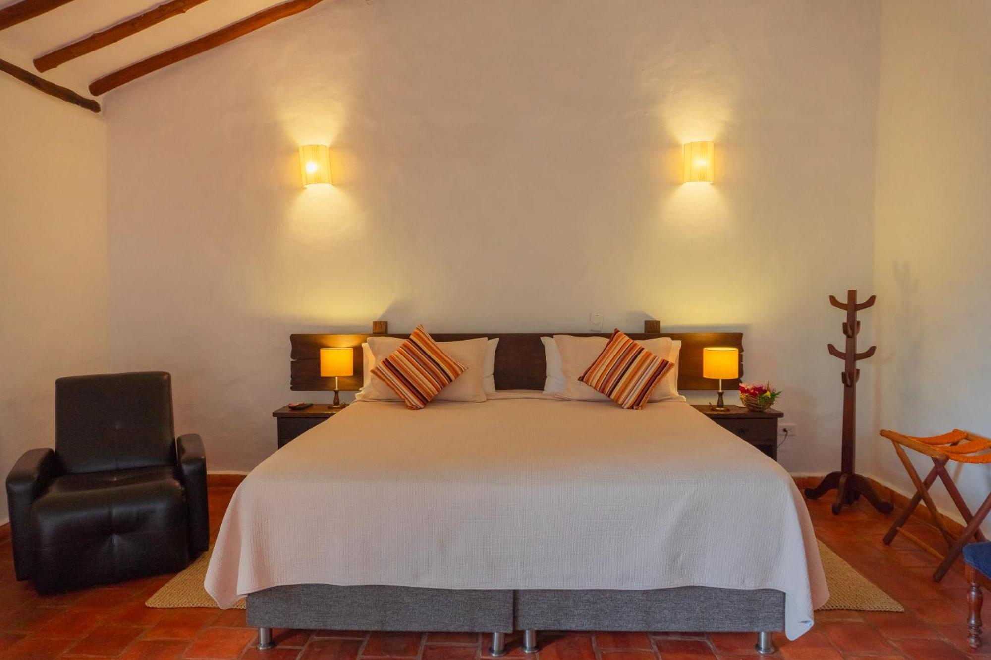 Hotel Hacienda Macedonia Barichara Bagian luar foto